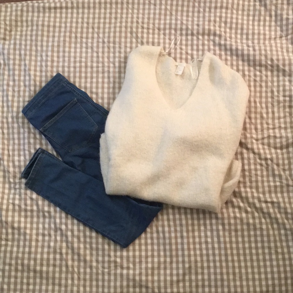 White V-neck sweater